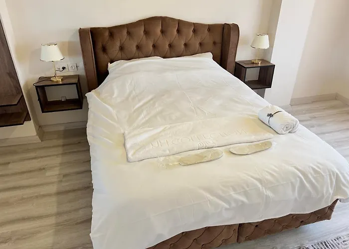 Jacuzzi With Forest View