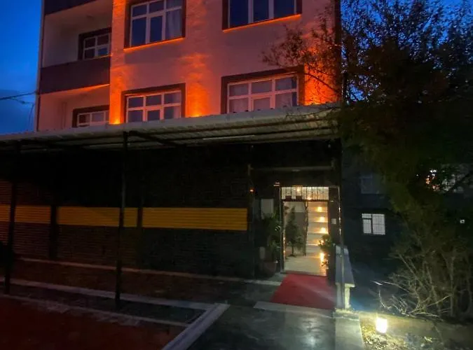 Apartman Jacuzzi With Forest View